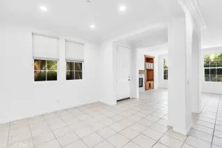 Photo #3: OC24200867 Listing 