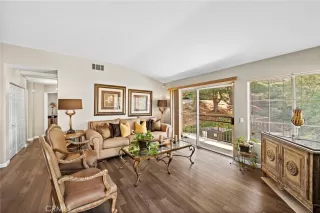 Photo #2: OC24200976 Listing 