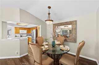 Photo #3: OC24200976 Listing 