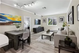 Photo #5: OC24201097 Listing