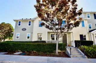 More Details about MLS # OC24201882 : 212 SILK TREE