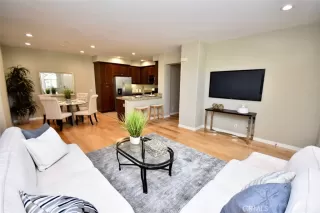 Photo #6: OC24201882 Listing