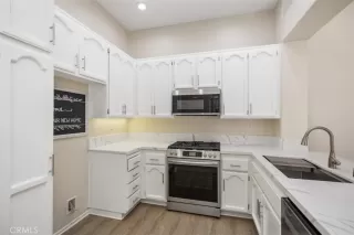 Photo #5: OC24201956 Listing