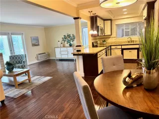 Photo #4: OC24202012 Listing