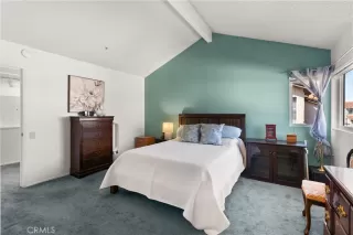 Photo #4: OC24203139 Listing 