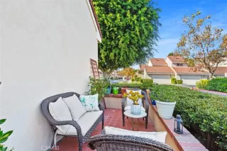 Photo #4: OC24203461 Listing 