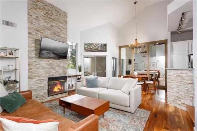 MLS: OC24203469 Condo For Sale