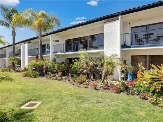 Photo #2: OC24203496 Listing 