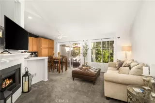 Photo #5: OC24203553 Listing 