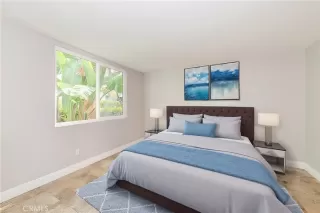 Photo #4: OC24203677 Listing 