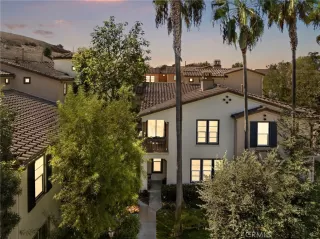 Photo #2: OC24203856 Listing 