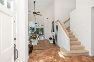 Photo #3: OC24204170 Listing