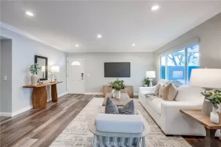 Photo #5: OC24204248 Listing