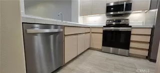 Photo #5: OC24204307 Listing 