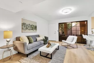 Photo #5: OC24204384 Listing