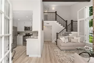 Photo #5: OC24204435 Listing