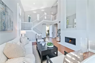 Photo #4: OC24204548 Listing