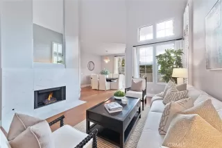 Photo #5: OC24204548 Listing