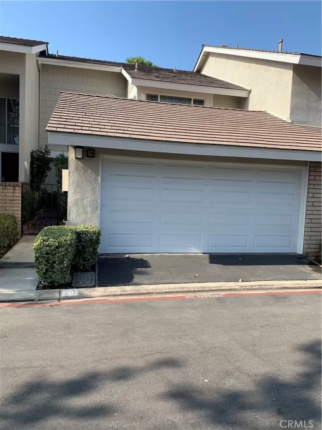 MLS: OC24204557 Condo For Sale