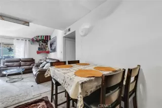 Photo #5: OC24205043 Listing