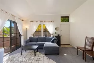 Photo #5: OC24205208 Listing