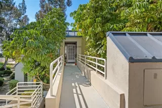 Photo #3: OC24205227 Listing