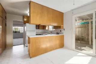 Photo #6: OC24205846 Listing