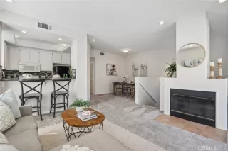 Photo #2: OC24206070 Listing 