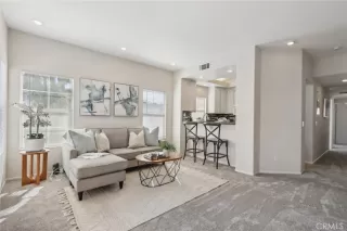 Photo #3: OC24206070 Listing 