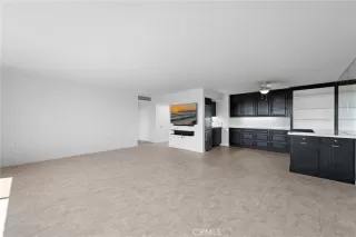 Photo #2: OC24206895 Listing