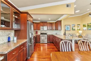 Photo #5: OC24207579 Listing 