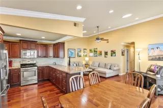 Photo #6: OC24207579 Listing 