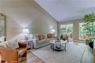 Photo #6: OC24208011 Listing