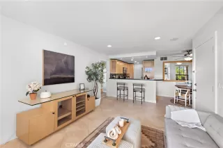 Photo #4: OC24208106 Listing