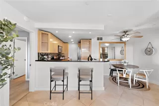 Photo #5: OC24208106 Listing