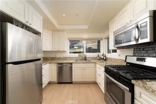 Photo #3: OC24208529 Listing 