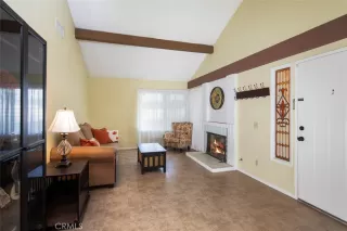 Photo #2: OC24209361 Listing