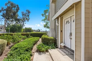 Photo #2: OC24209413 Listing 