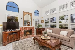 Photo #5: OC24209413 Listing 