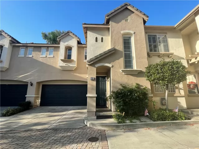 MLS: OC24209421 Condo For Sale