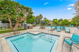 Photo #6: OC24209766 Listing