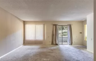 Photo #6: OC24210303 Listing