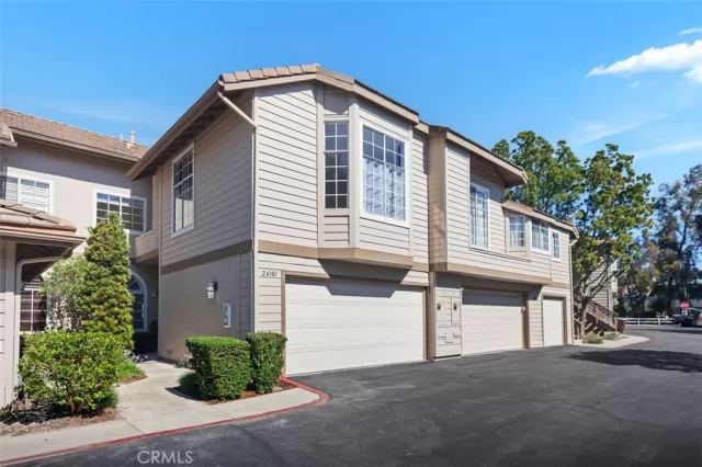 MLS: OC24211184 Condo For Sale