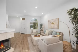 Photo #5: OC24211184 Listing