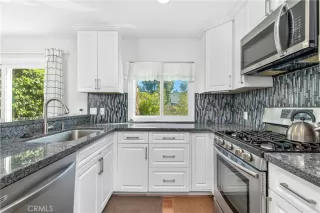 Photo #3: OC24211238 Listing 