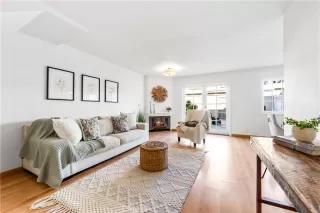 Photo #5: OC24211920 Listing 