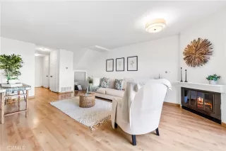 Photo #6: OC24211920 Listing 