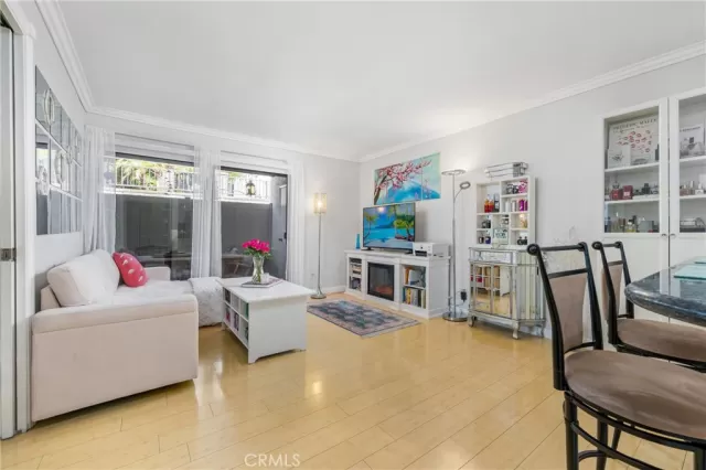 MLS: OC24211966 Condo For Sale