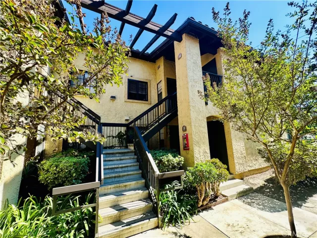 MLS: OC24212001 Condo For Sale