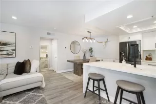 Photo #2: OC24212061 Listing 